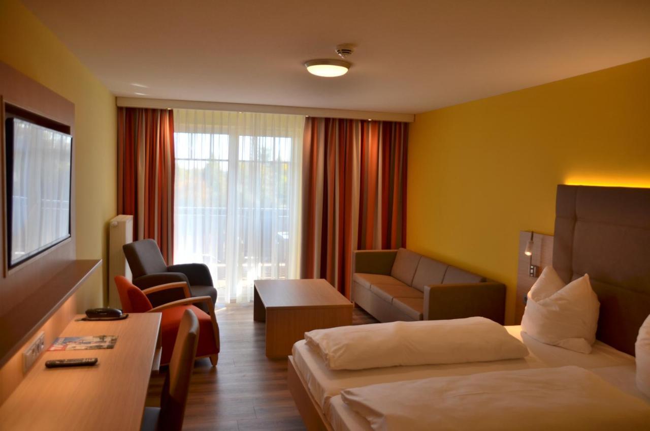 Hotel Bergwirt Herrieden Kültér fotó