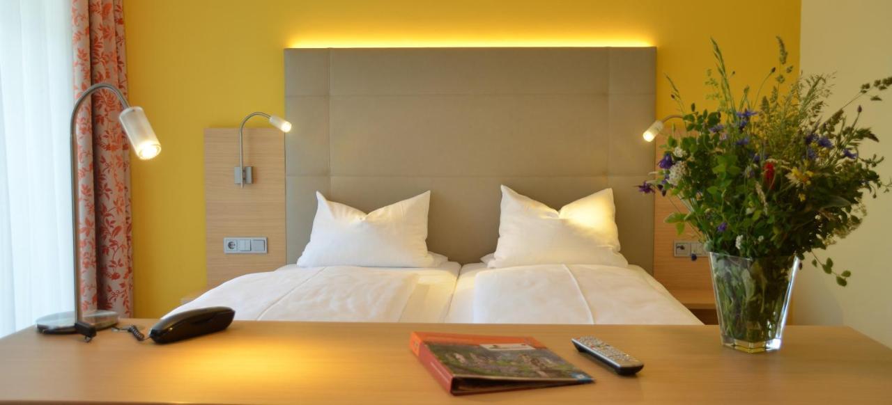 Hotel Bergwirt Herrieden Kültér fotó